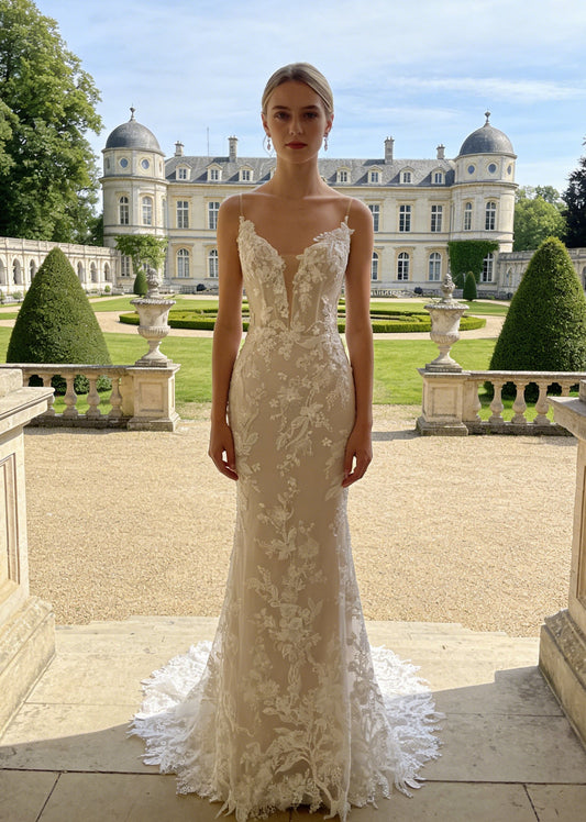W014 Elegant Spaghetti Strap Mermaid Wedding Dress with Deep V Neck & Lace Appliqué Train